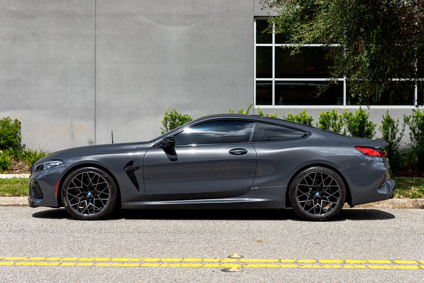 Used 2022 BMW M8 Competition AWD/4WD image 15