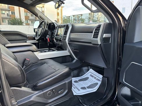 Used 2017 Ford F350 Lariat w/ Lariat Value Package image 33