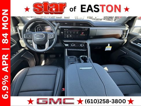 New 2026 GMC Sierra 2500 Denali w/ Denali Reserve Package image 17