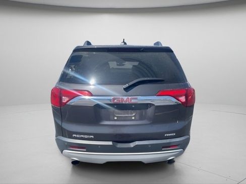 Used 2017 GMC Acadia SLT image 12