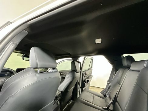 Used 2025 Toyota 4Runner Limited AWD/4WD image 13