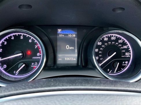 Used 2019 Toyota Camry LE image 26