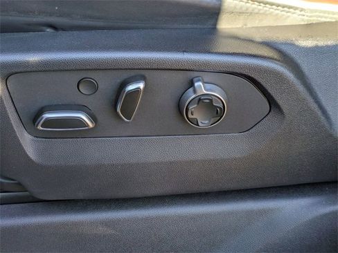 Certified 2024 GMC Sierra 2500 Denali Ultimate image 13