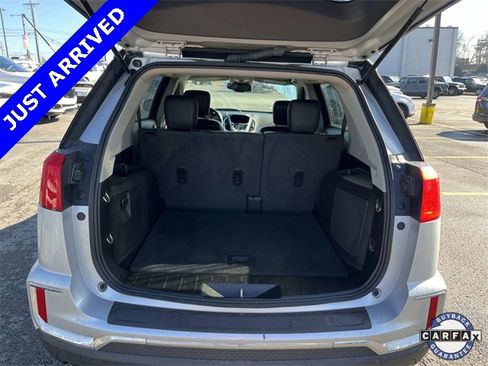 Used 2016 GMC Terrain SLT image 12