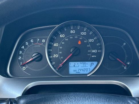Used 2014 Toyota RAV4 XLE FWD image 23
