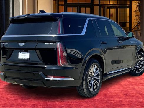 New 2026 Cadillac Escalade IQL Luxury image 6