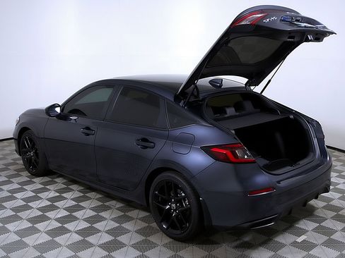 Certified 2025 Honda Civic Sport image 10