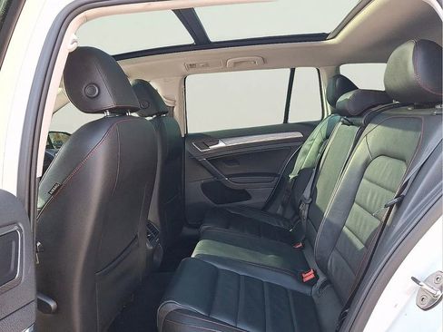 Used 2017 Volkswagen Golf Alltrack SE image 26