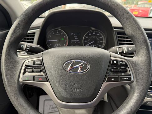 Used 2018 Hyundai Elantra SEL image 37