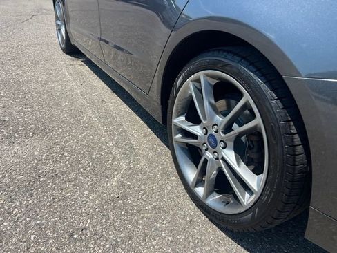 Used 2015 Ford Fusion Titanium FWD image 25