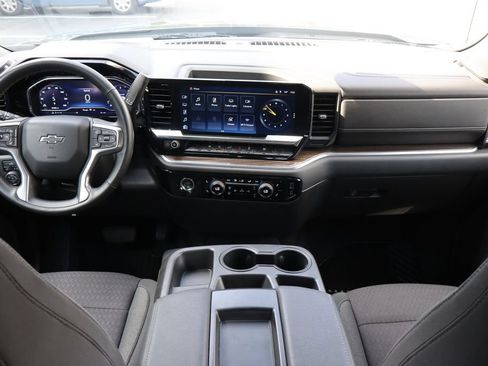 Used 2023 Chevrolet Silverado 1500 RST AWD/4WD image 13