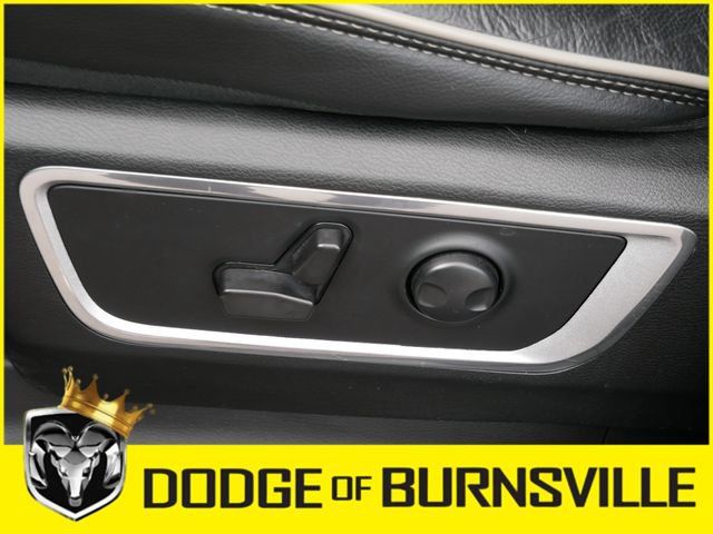 Used 2023 RAM 1500 Laramie AWD/4WD image 19
