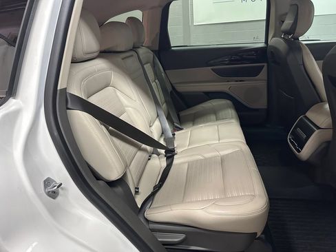 Used 2024 Lincoln Nautilus Reserve AWD/4WD image 20