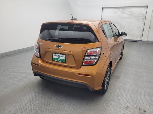 Used 2019 Chevrolet Sonic LT w/ Convenience Package FWD image 7