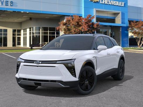 New 2026 Chevrolet Blazer EV LT image 6