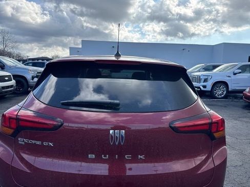 Used 2024 Buick Encore GX Preferred w/ Comfort Package image 7