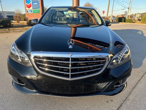 Used 2014 Mercedes-Benz E 350 E 350 Luxury 4dr Sedan image 2