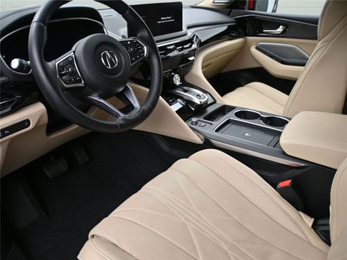 Certified 2026 Acura MDX SH-AWD w/ Advance Package image 2