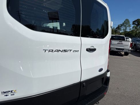 Used 2023 Ford Transit 250 Low Roof w/ Exterior Upgrade Package RWD image 25