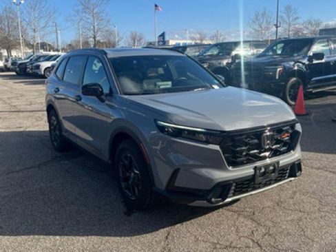 Used 2026 Honda CR-V TrailSport image 3