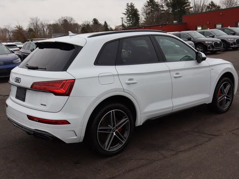 Used 2025 Audi Q5 e Premium Plus image 5