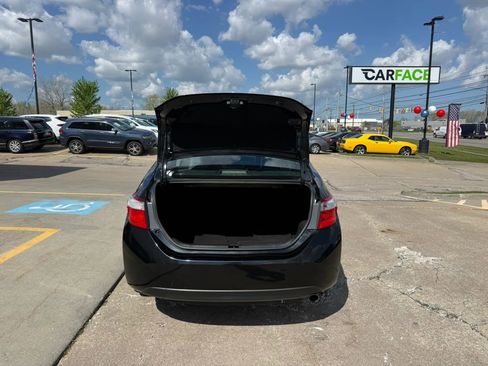 Used 2015 Toyota Corolla S FWD image 39