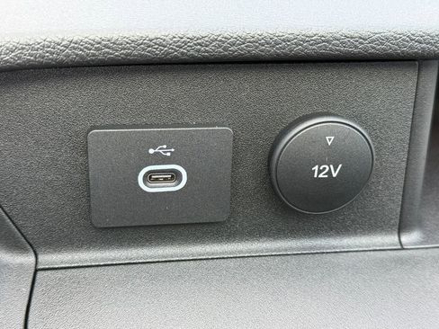 New 2025 Ford Transit 250 Low Roof AWD w/ Exterior Upgrade Package image 18