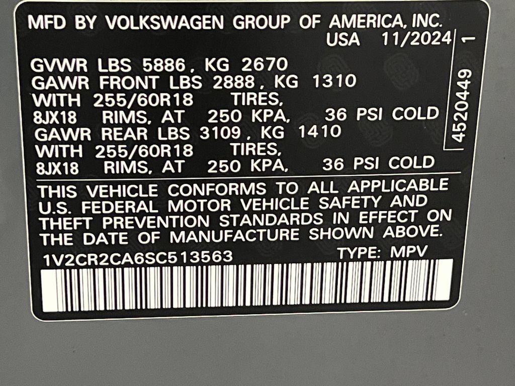 Used 2025 Volkswagen Atlas Peak Edition SE AWD/4WD image 75