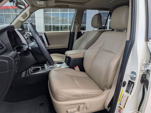 Used 2017 Toyota 4Runner Limited image 13