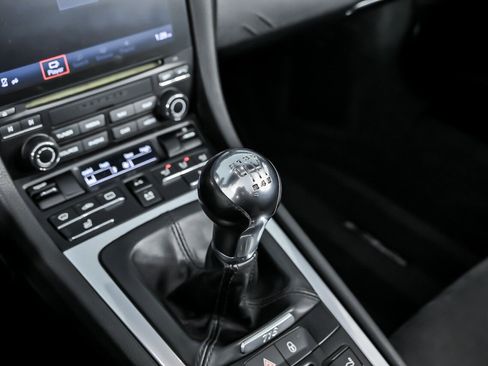 Used 2018 Porsche 718 Boxster GTS RWD image 35