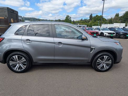 Used 2021 Mitsubishi Outlander Sport SE AWD/4WD image 7