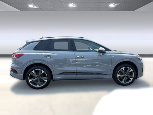 Used 2023 Audi Q4 e-tron Premium Plus w/ Premium Plus AWD/4WD image 8