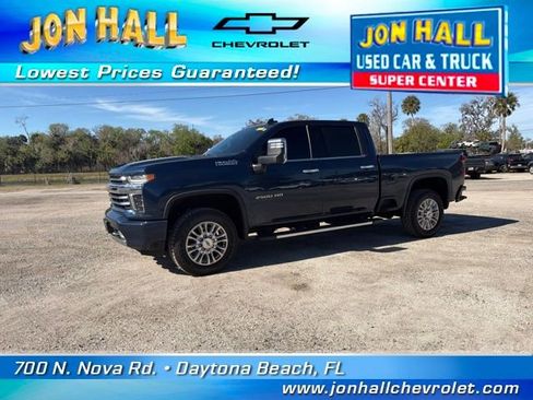 Certified 2022 Chevrolet Silverado 2500 High Country w/ Safety Package II image 2