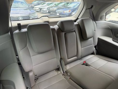Used 2012 Honda Odyssey Touring image 22