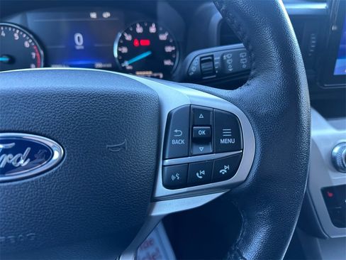 Used 2022 Ford Explorer XLT w/ Class IV Trailer Tow Package image 30