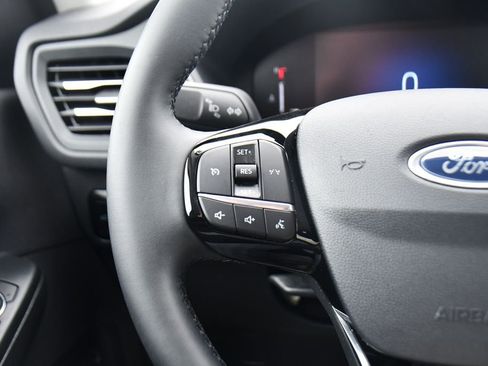 Used 2023 Ford Escape Active image 34