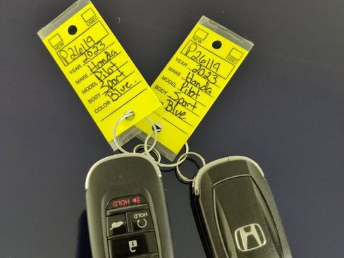 Certified 2023 Honda Pilot Sport image 31