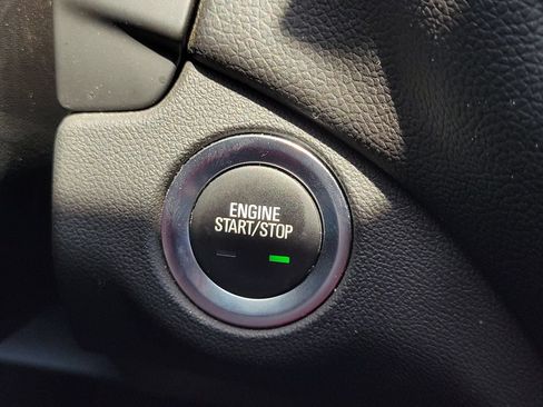Used 2024 Chevrolet Equinox LT AWD/4WD image 34