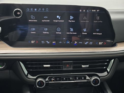 New 2026 Chevrolet Suburban High Country image 10