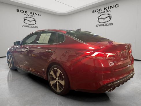 Used 2019 Kia Optima S w/ S Panoramic Sunroof Package FWD image 3
