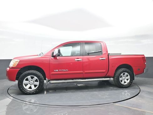 Used 2005 Nissan Titan LE w/ (U01) Nissan Navigation Pkg image 3