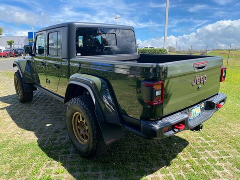 Used 2021 Jeep Gladiator Rubicon AWD/4WD image 5
