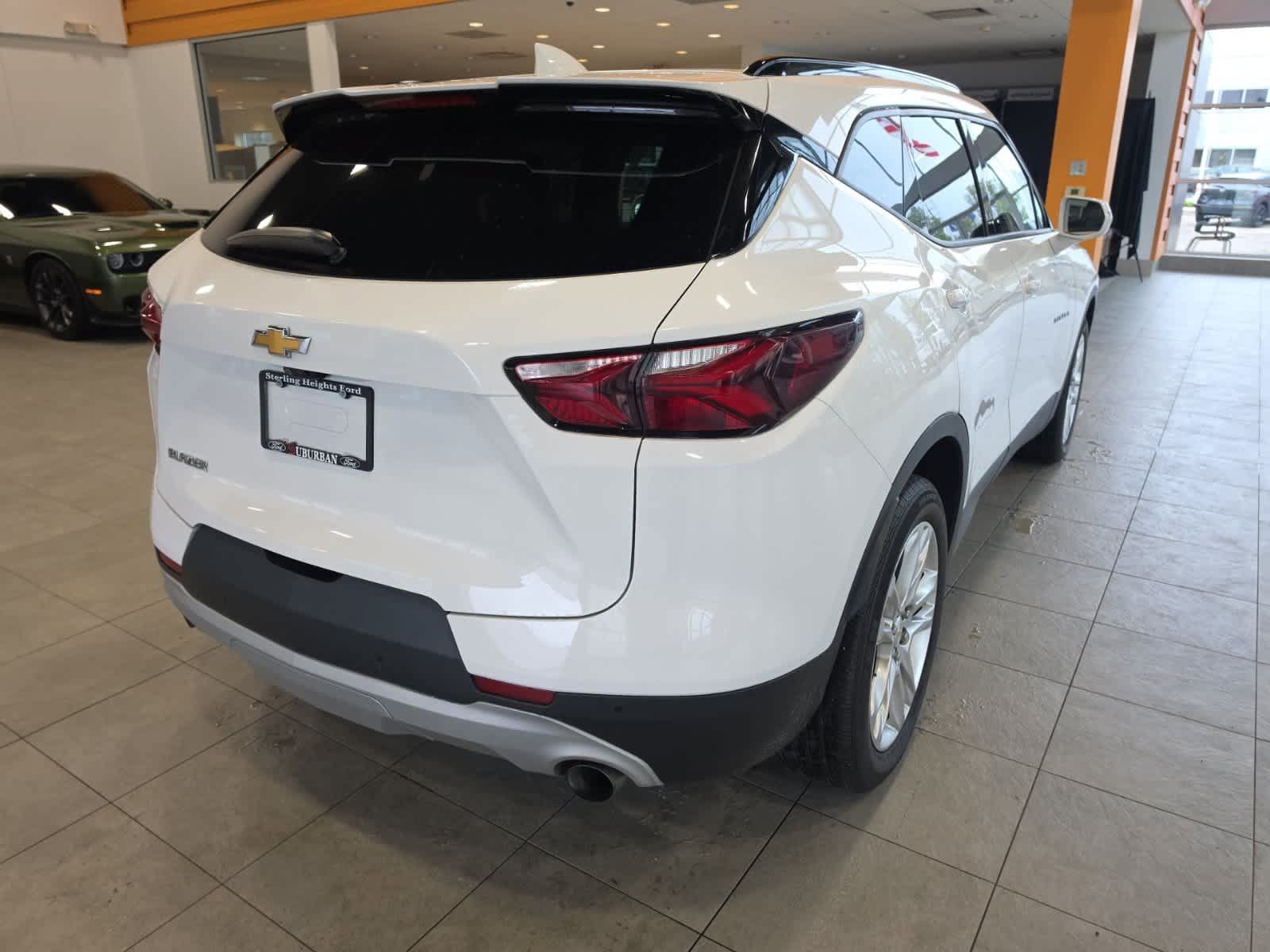 Used 2019 Chevrolet Blazer LT w/ Sun and Wheels Package FWD image 8