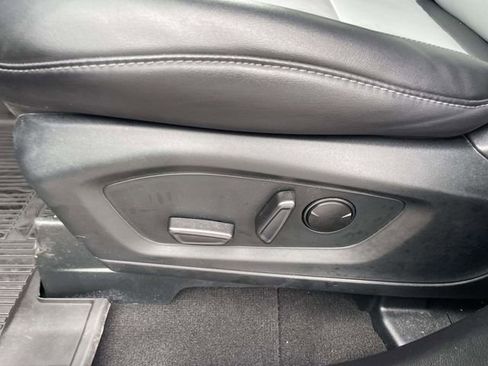 Certified 2023 Ford Explorer XLT w/ Equipment Group 202A image 13