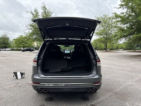Used 2025 Lincoln Aviator Reserve w/ Luxury Package AWD/4WD image 26