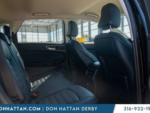 Used 2024 Ford Edge SEL w/ Sport Appearance Package AWD/4WD image 19