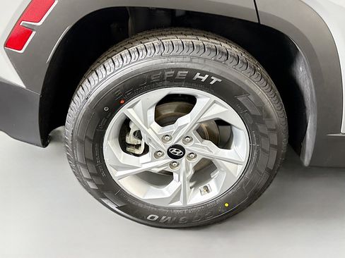 Used 2024 Hyundai Tucson SEL AWD/4WD image 33