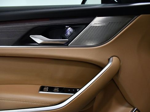 Used 2022 Jaguar F-PACE S image 17