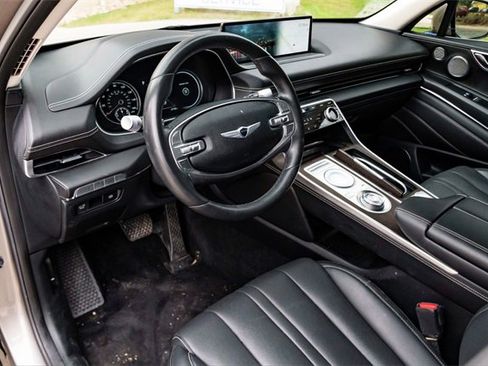 Used 2021 Genesis GV80 2.5T w/ Advanced Package 03 image 8