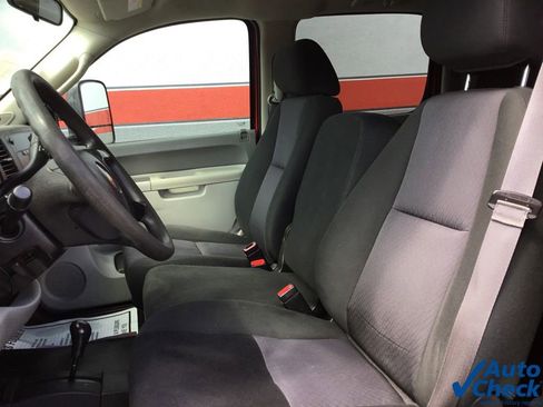 Used 2013 Chevrolet Silverado 3500 W/T w/ Snow Plow Prep Package image 28